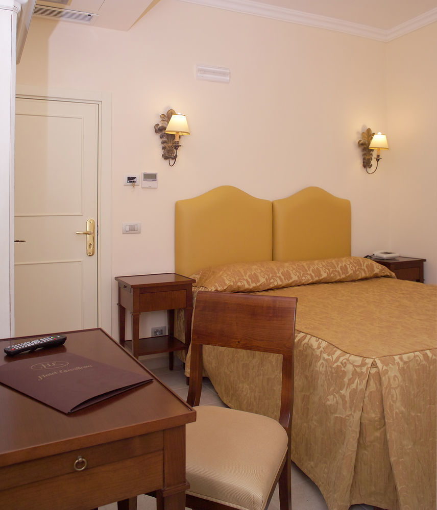 Hotel Lanzillotta Alberobello Extérieur photo