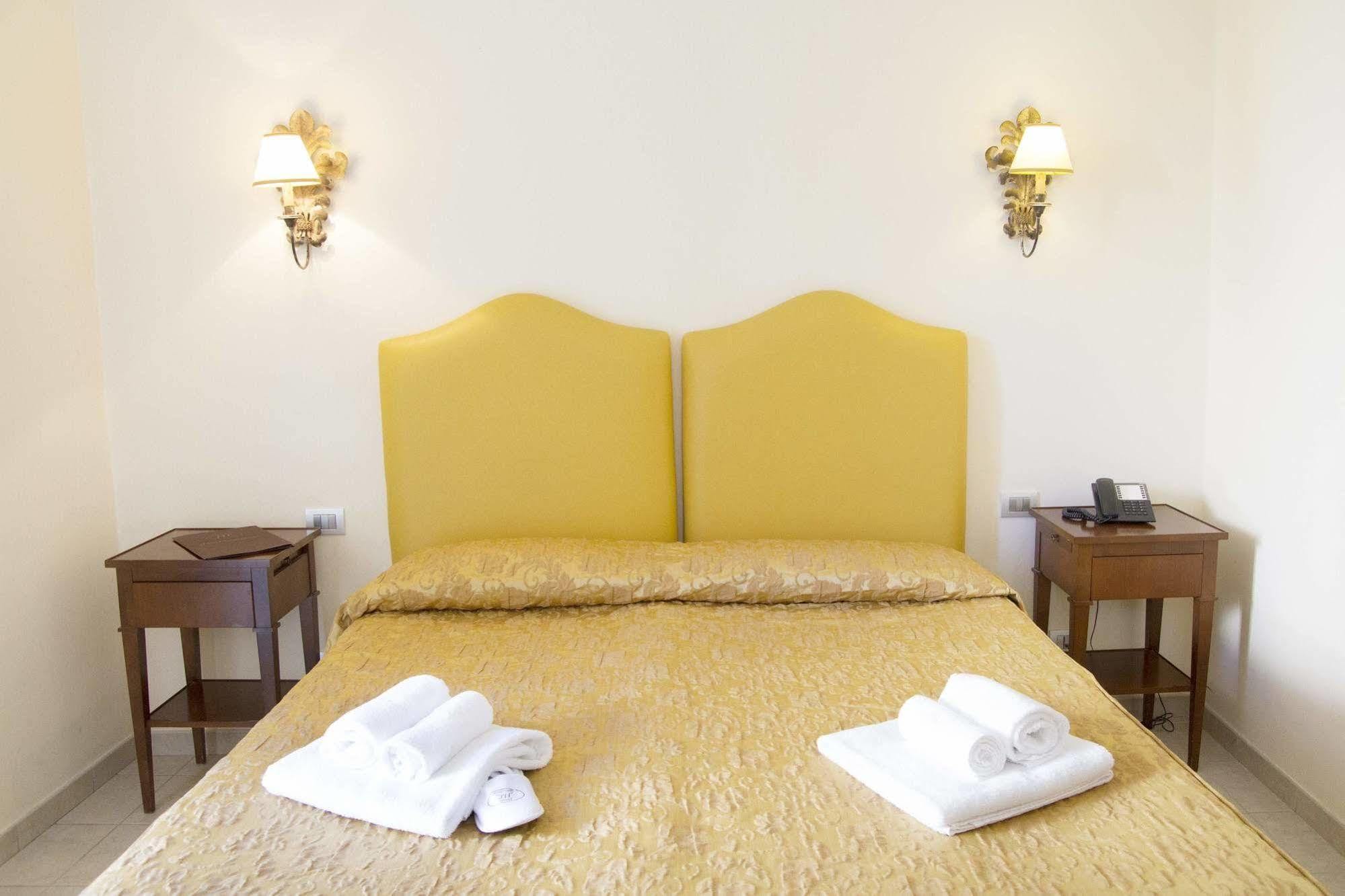 Hotel Lanzillotta Alberobello Extérieur photo